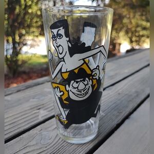 Vintage 1970 Pepsi Collectors Series Boris and Natasha Pint Glass